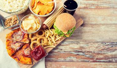 Hjælp til at bekæmpe ustyrlig lyst til fastfood